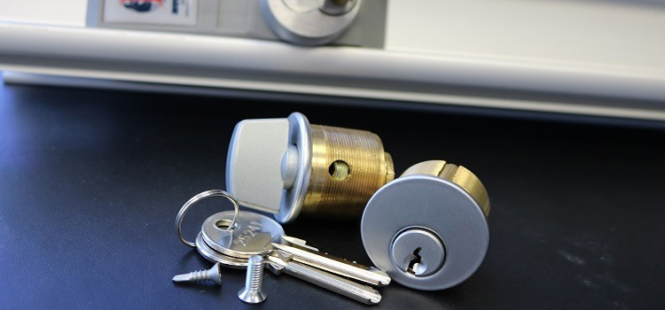 Commercial Lock Installation Willowbrook